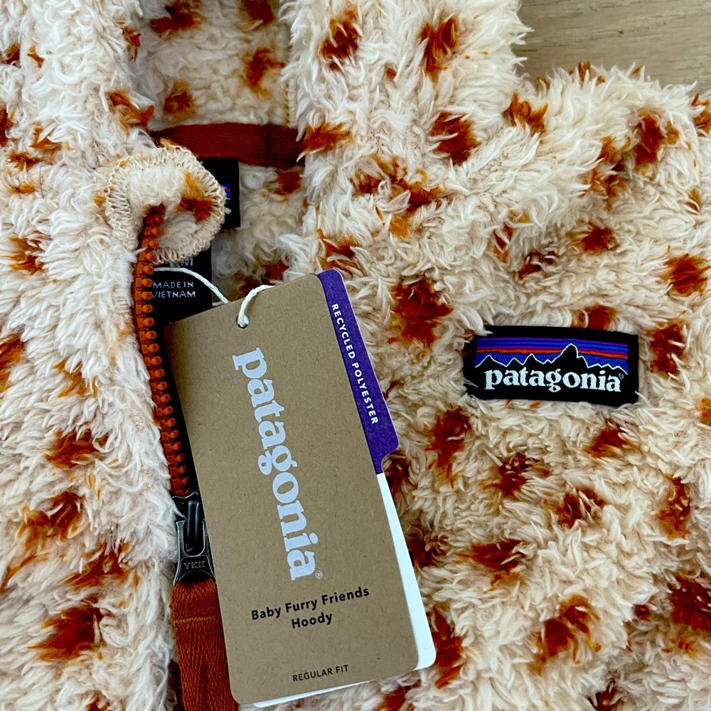 Patagonia Baby Furry Friends Hoody, Size 3-6M.